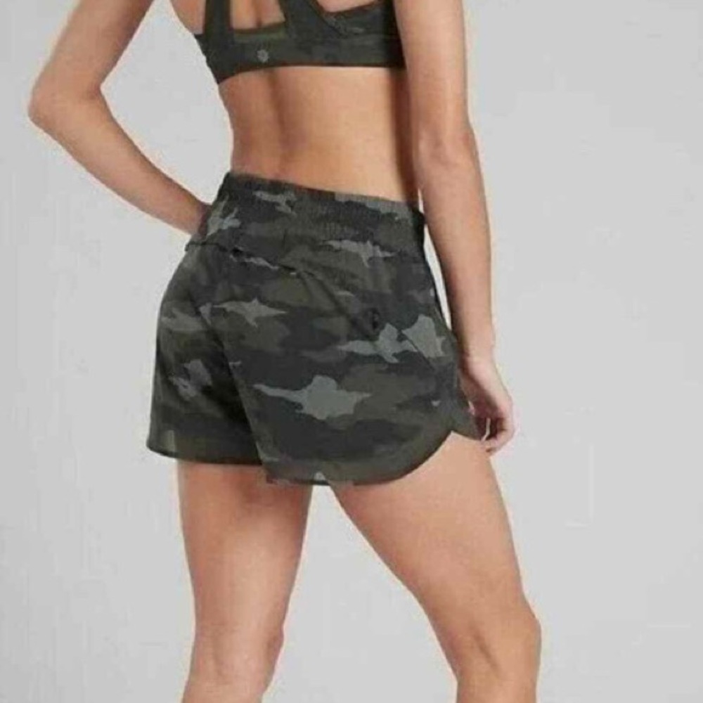 Athleta Printed Mesh Racer Run Short 4” - Picture 5 of 6